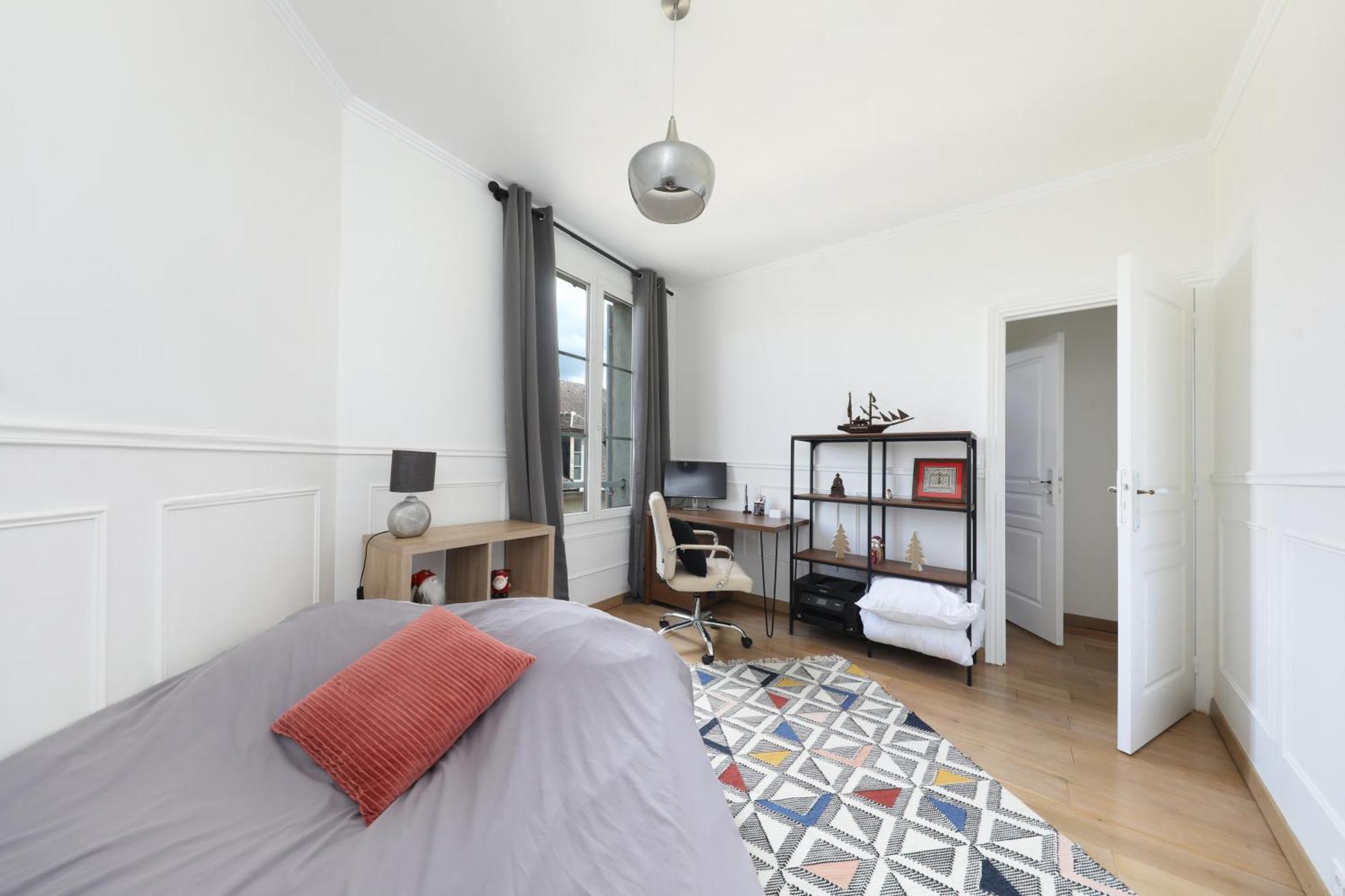 Charmant Appartement Dans Le Centre Ville, A 2 Minutes Du Palais Compiegne Luaran gambar
