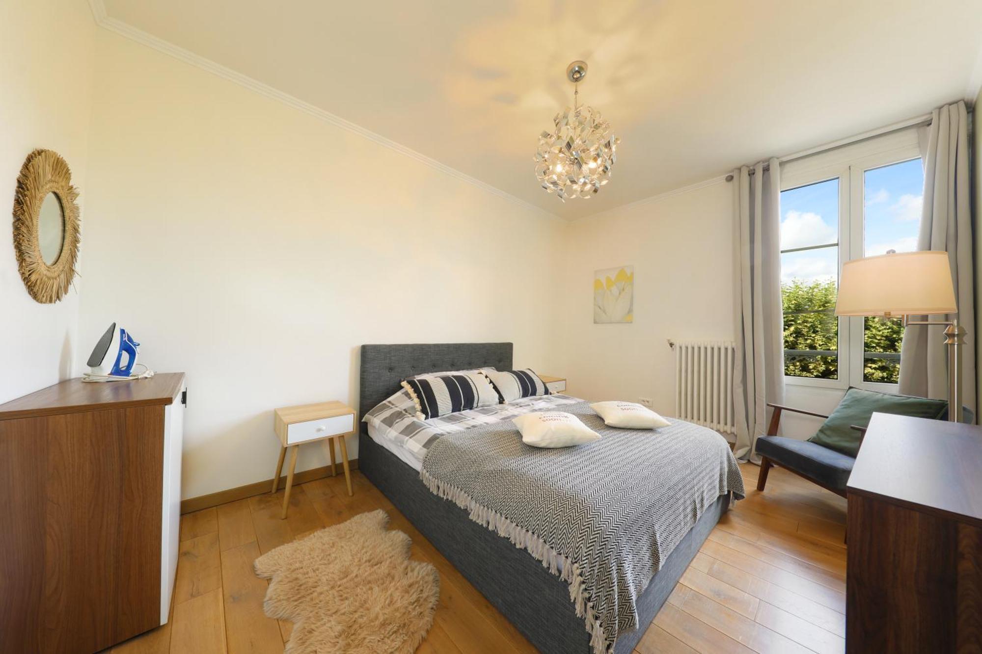 Charmant Appartement Dans Le Centre Ville, A 2 Minutes Du Palais Compiegne Luaran gambar